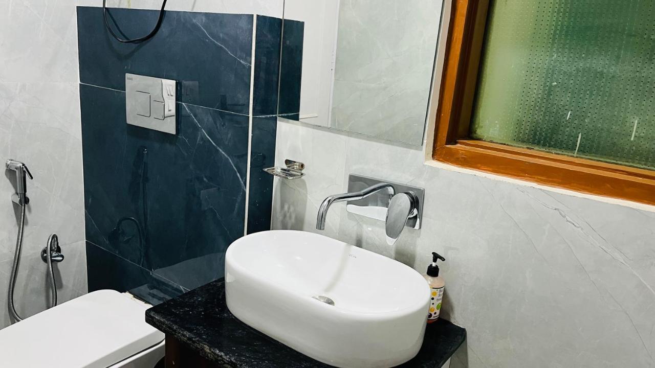 Hotel Starline Sector 28 Gurgaon Ngoại thất bức ảnh