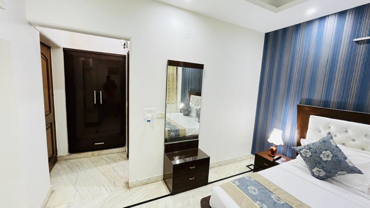Hotel Starline Sector 28 Gurgaon Ngoại thất bức ảnh