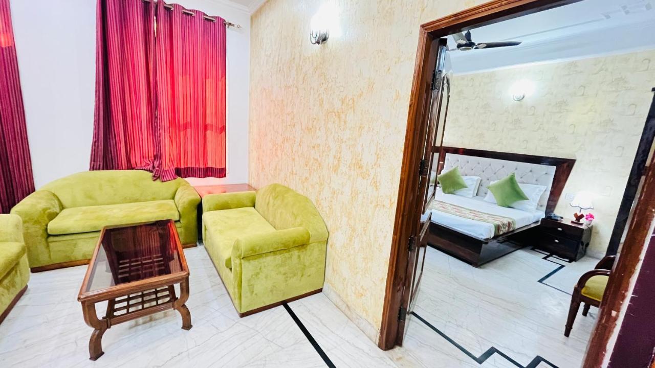 Hotel Starline Sector 28 Gurgaon Ngoại thất bức ảnh