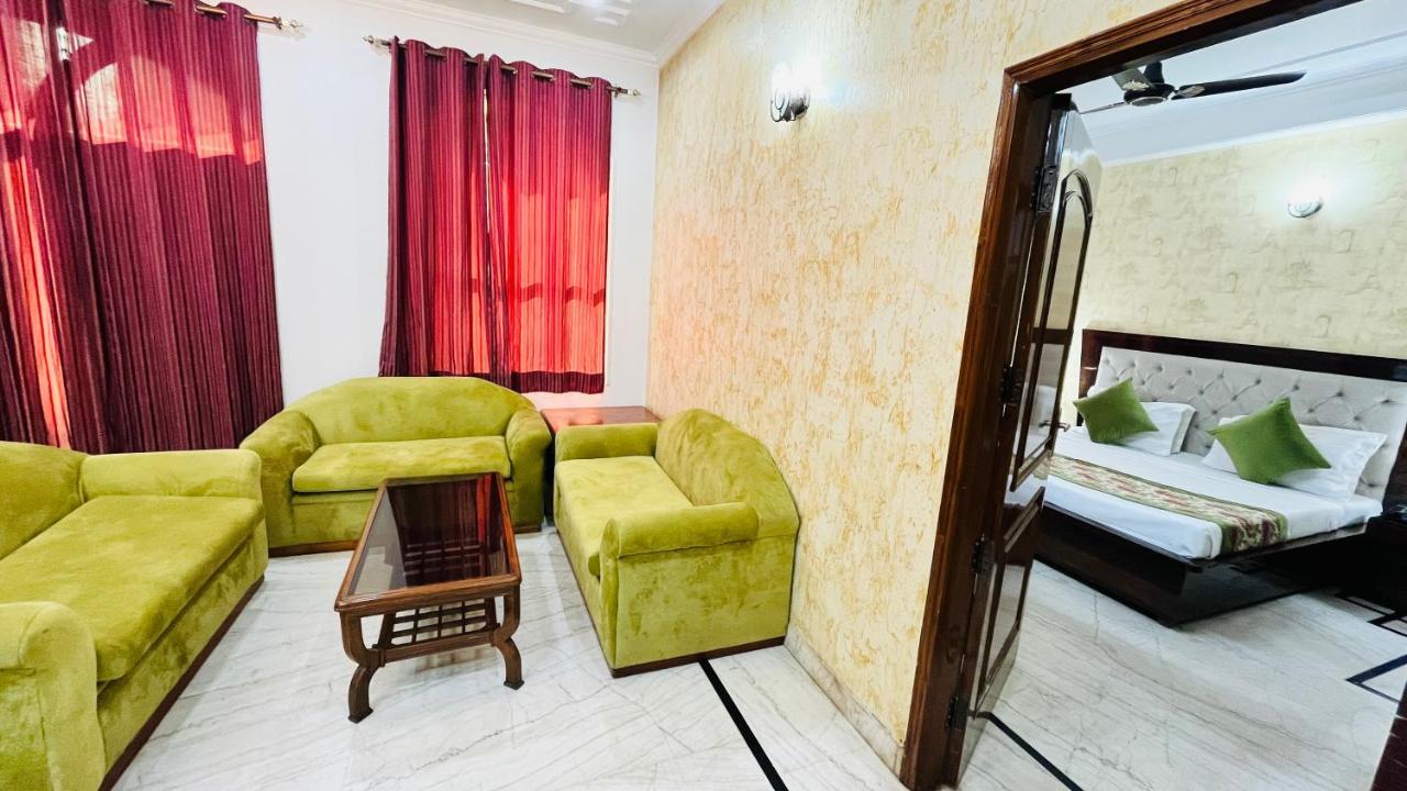 Hotel Starline Sector 28 Gurgaon Ngoại thất bức ảnh