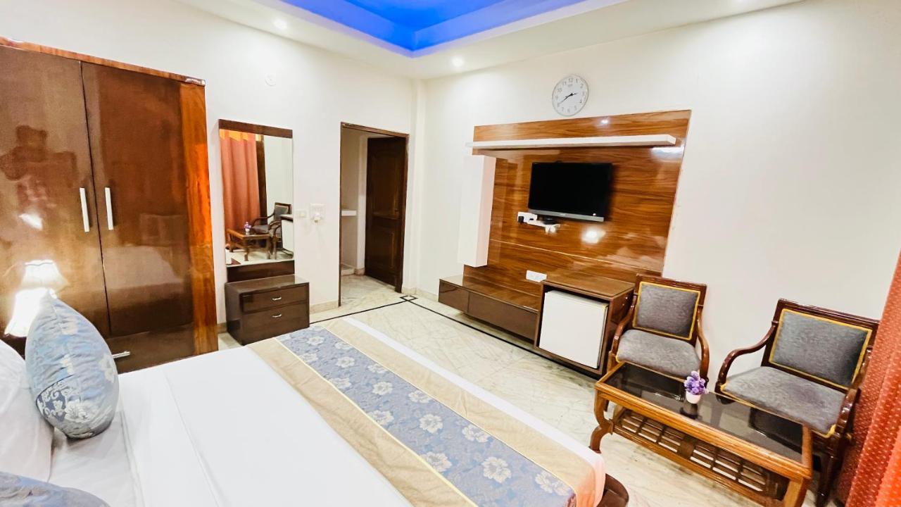 Hotel Starline Sector 28 Gurgaon Ngoại thất bức ảnh